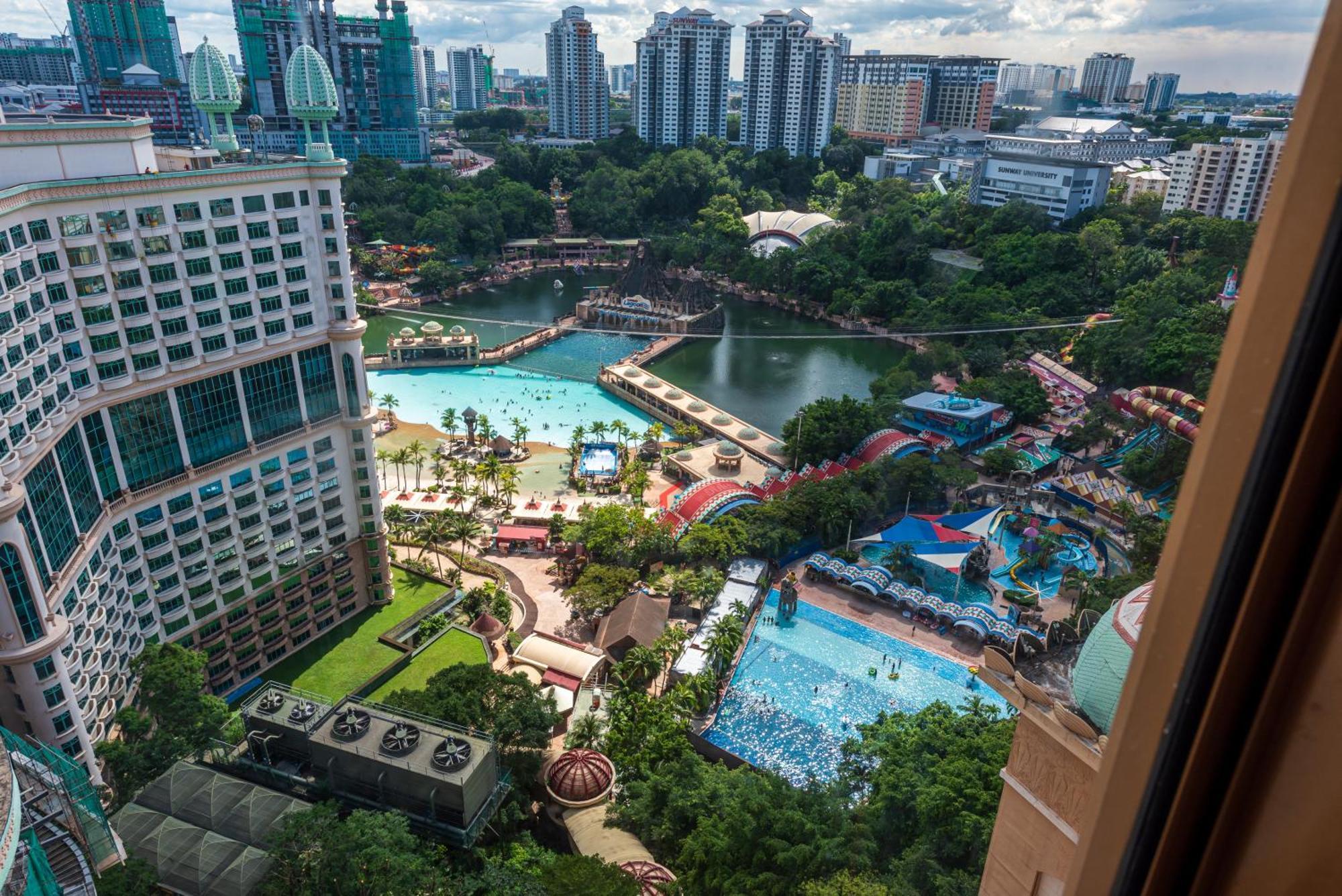 Lagoon View 6Pax Homestay At Sunway Resort Suites Petaling Jaya Ngoại thất bức ảnh